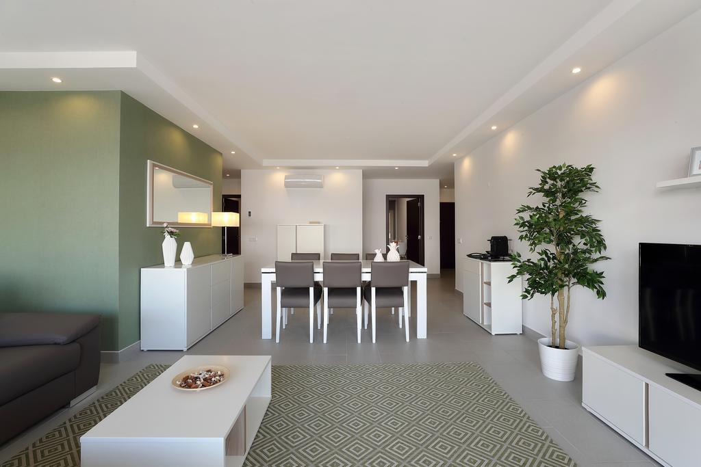 Original 3 Bedroom Downtown Албуфейра Екстер'єр фото
